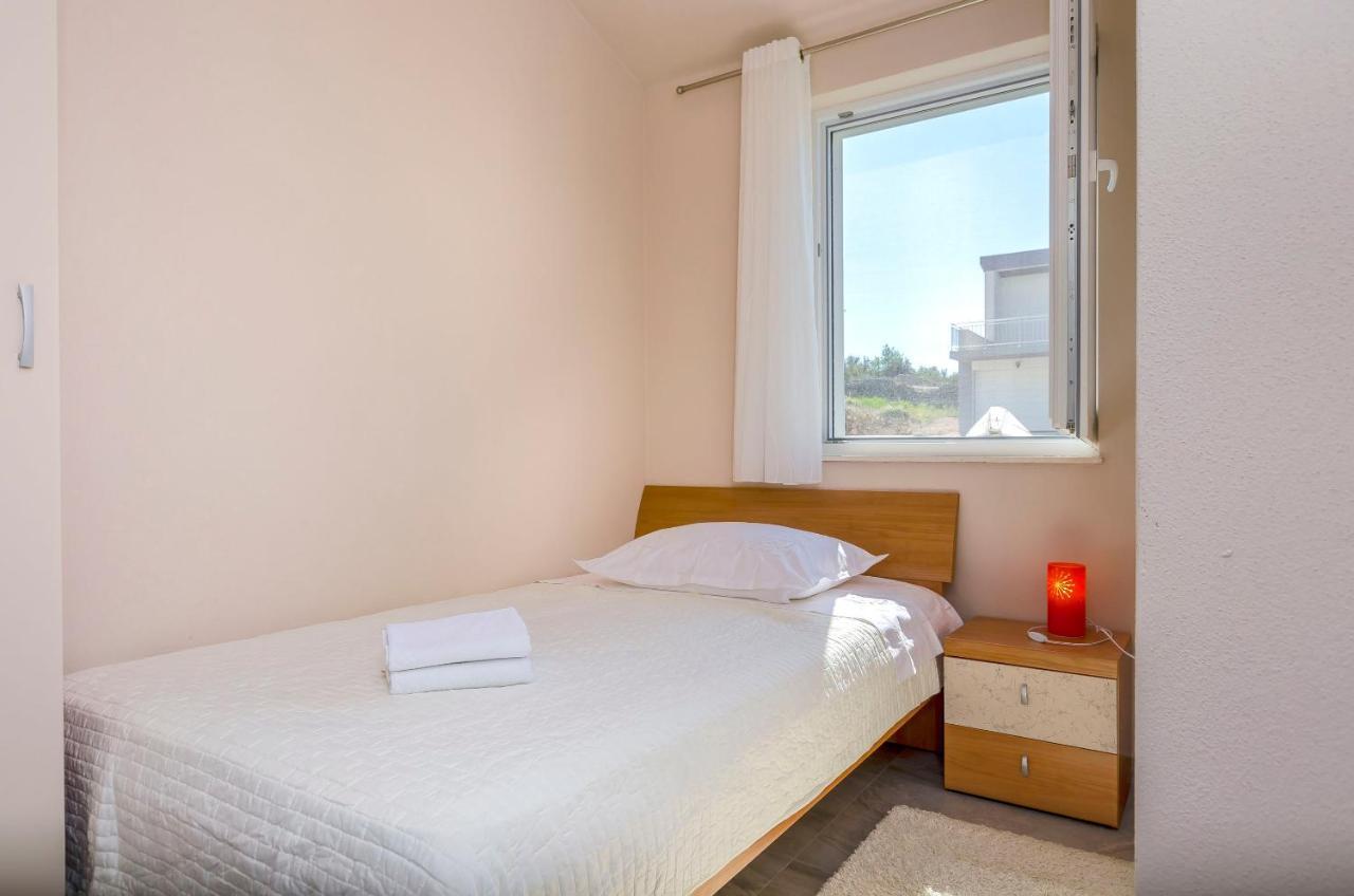 Apartments Katic Ражань Экстерьер фото