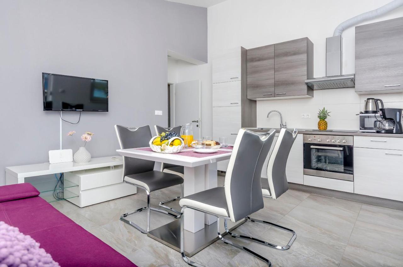Apartments Katic Ражань Экстерьер фото